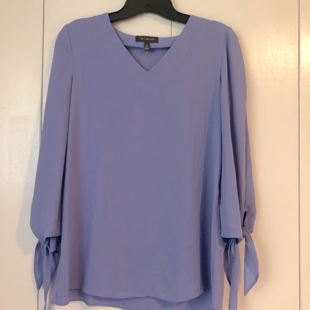 V-neck Blouse with 3/4 Tie Sleeves
